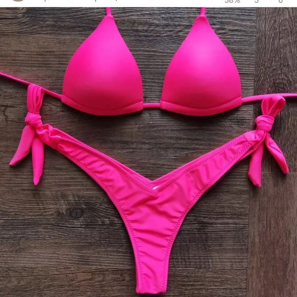 4 Swimsuits set - Picture 12 of 13